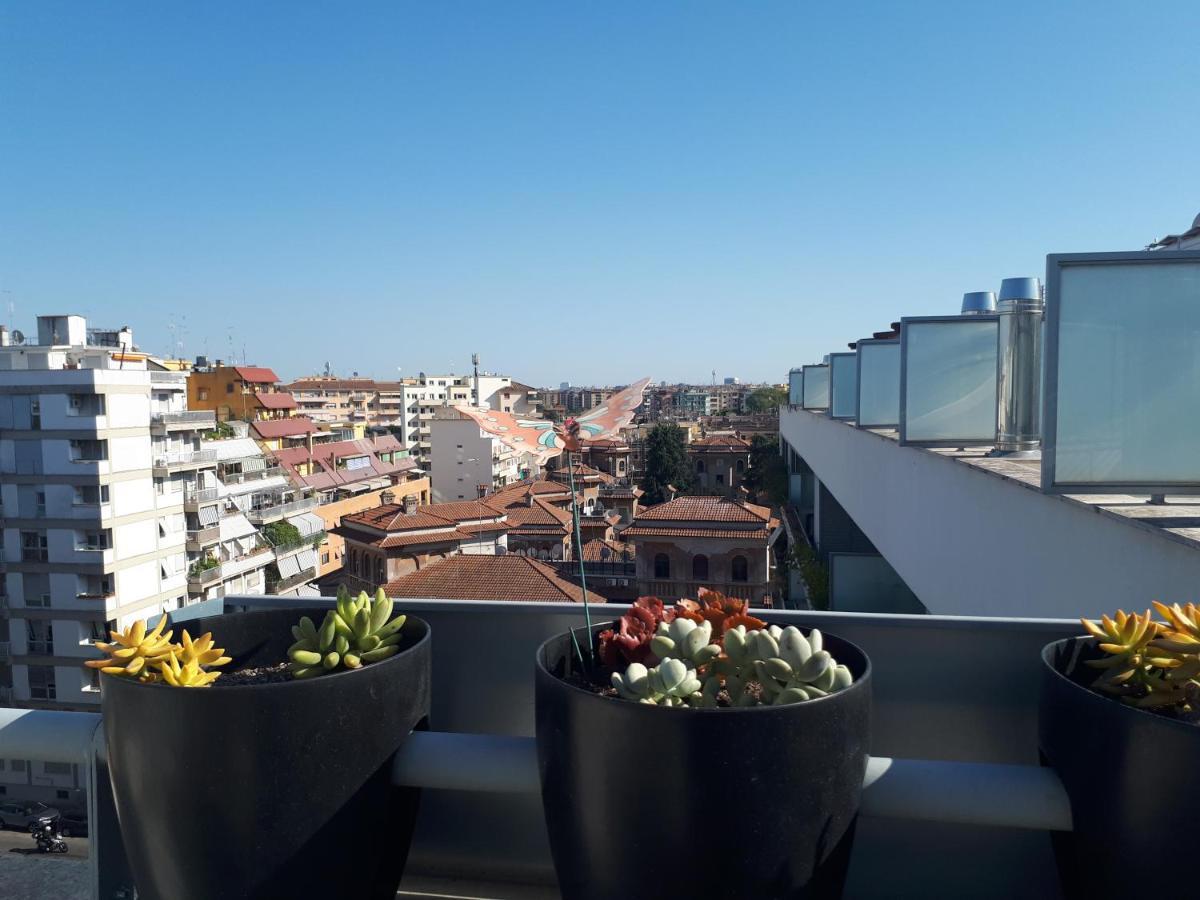 Penthouse 40 In Trastevere With Seasonally Jacuzzi Rome Luaran gambar