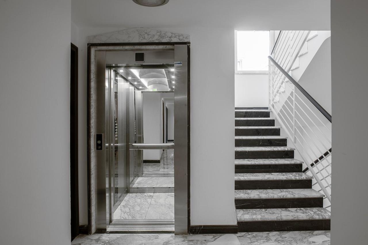 Penthouse 40 In Trastevere With Seasonally Jacuzzi Rome Luaran gambar