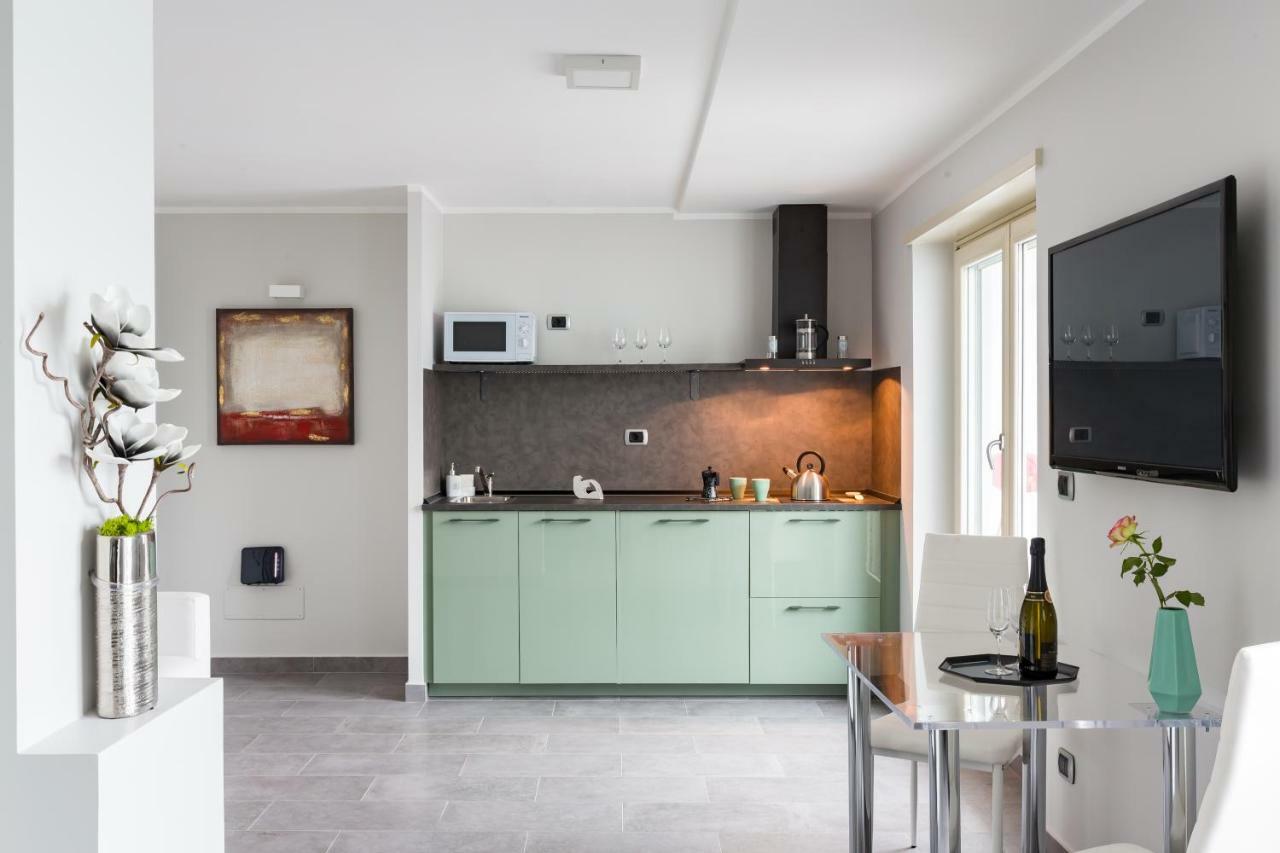 Penthouse 40 In Trastevere With Seasonally Jacuzzi Rome Luaran gambar