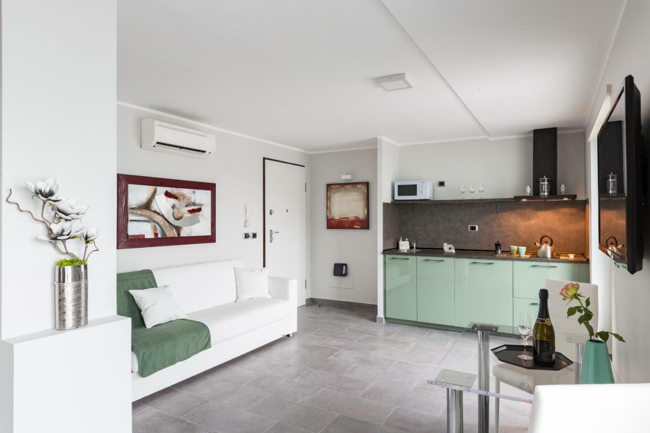 Penthouse 40 In Trastevere With Seasonally Jacuzzi Rome Luaran gambar